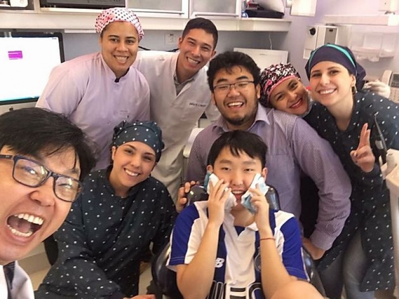 Nossa família cuida da sua! E faz a lição de casa também!